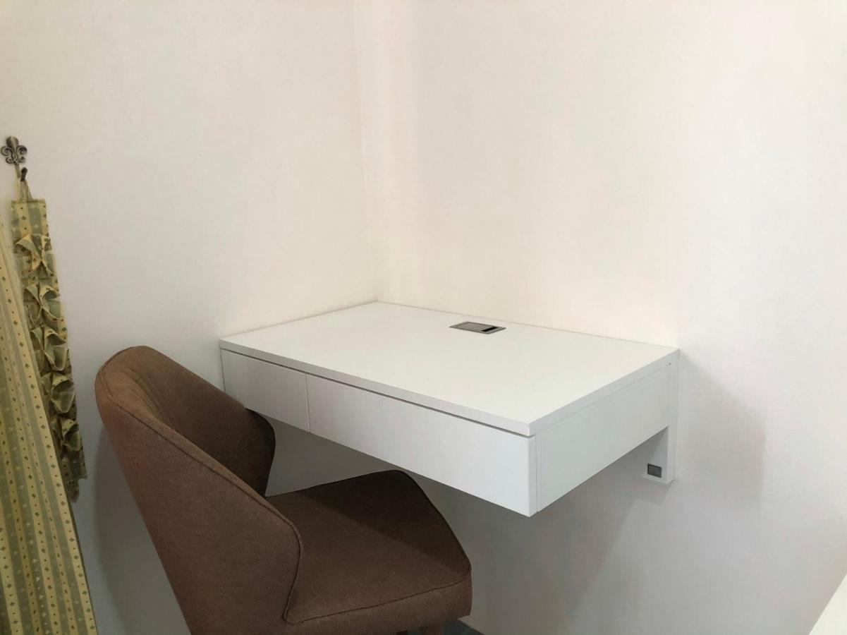 Inn Dulgence Patong Ngoại thất bức ảnh