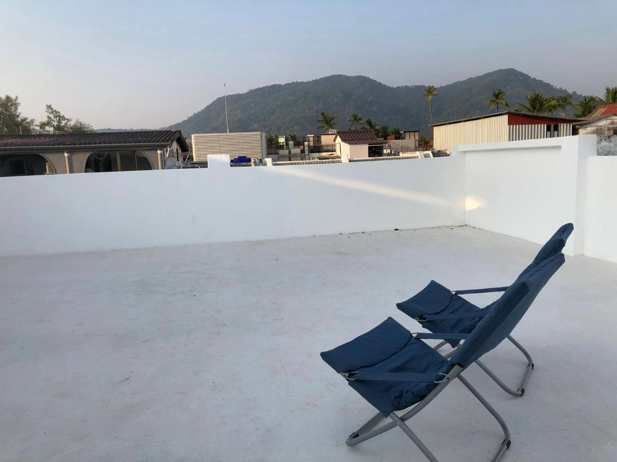 Inn Dulgence Patong Ngoại thất bức ảnh