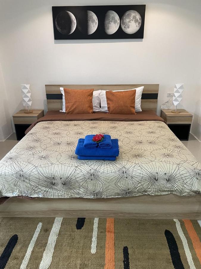 Inn Dulgence Patong Ngoại thất bức ảnh