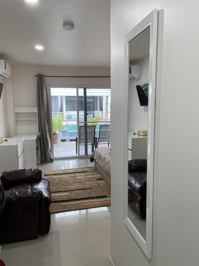 Inn Dulgence Patong Ngoại thất bức ảnh
