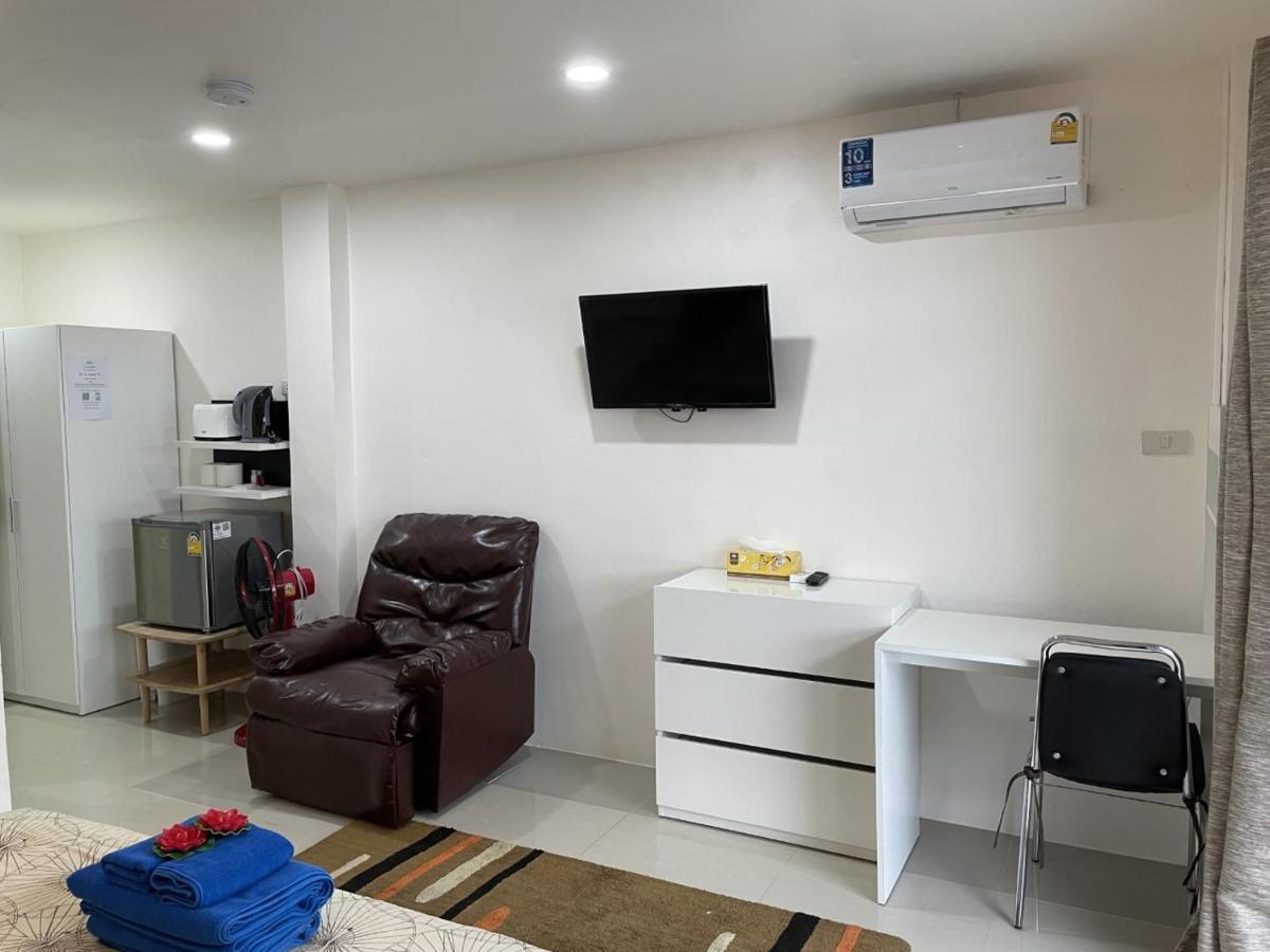 Inn Dulgence Patong Ngoại thất bức ảnh