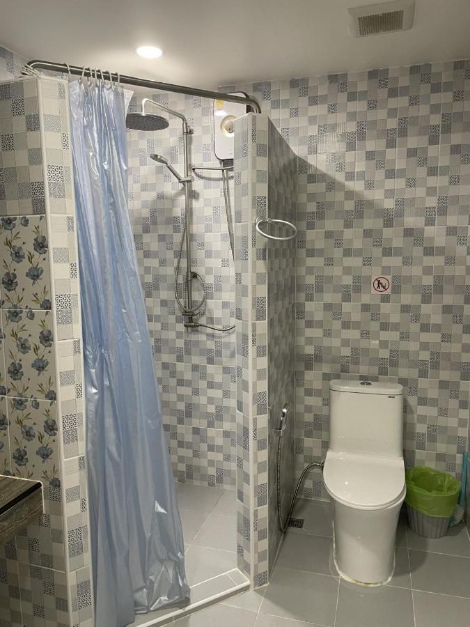 Inn Dulgence Patong Ngoại thất bức ảnh