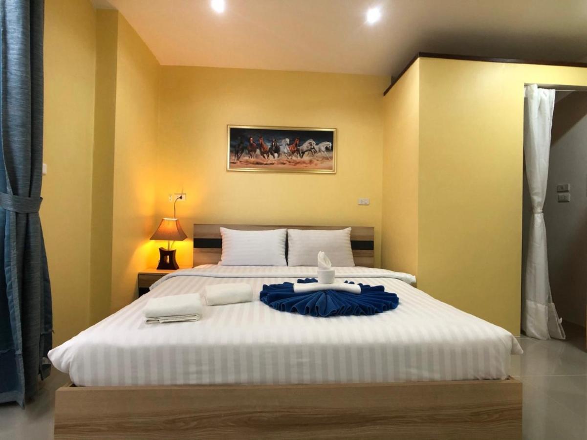 Inn Dulgence Patong Ngoại thất bức ảnh