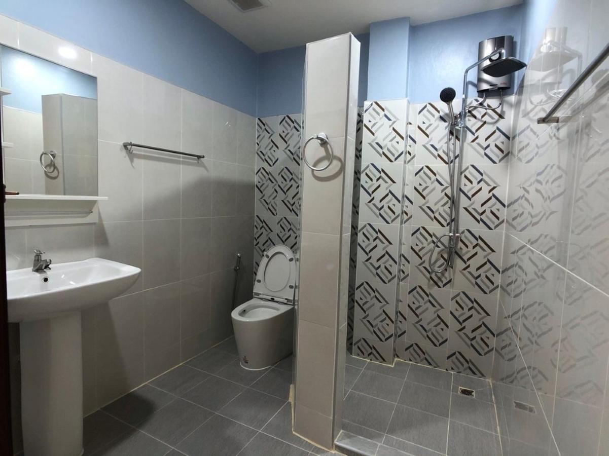 Inn Dulgence Patong Ngoại thất bức ảnh