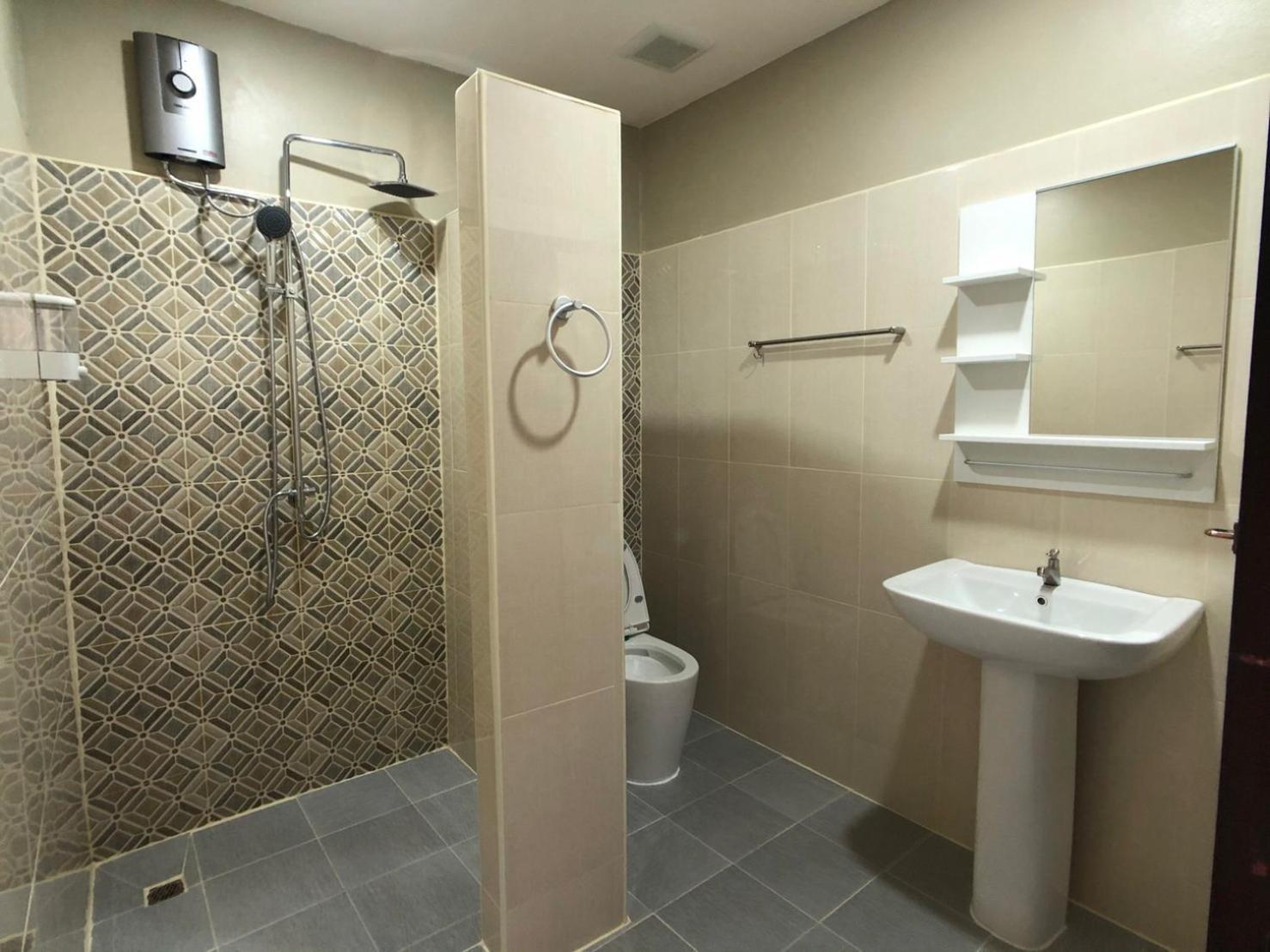 Inn Dulgence Patong Ngoại thất bức ảnh